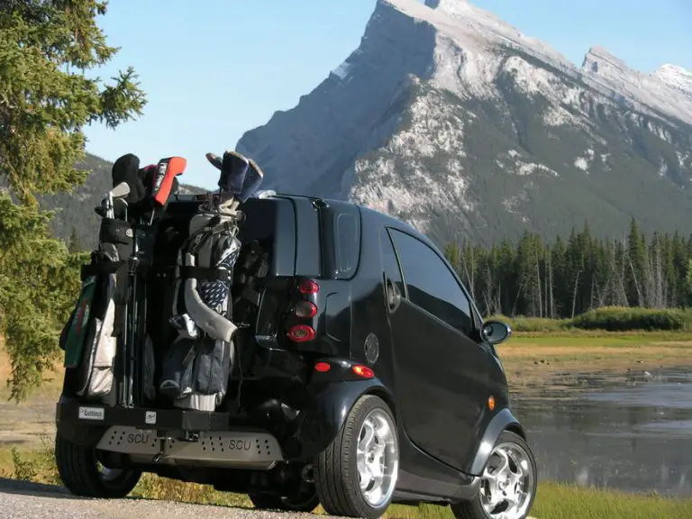 Can You Fit Golf Clubs in a Smart Car