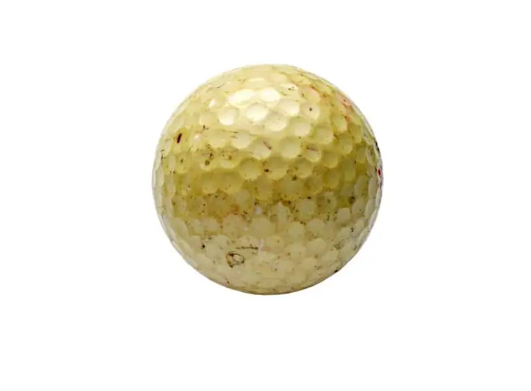 How To Clean Yellowed Golf Balls