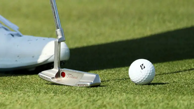 What Putter Does Tiger Woods Use